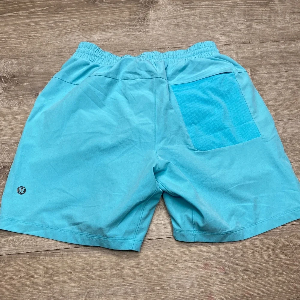 Lululemon Pace Breaker Shorts Mens M Blue Lined 7